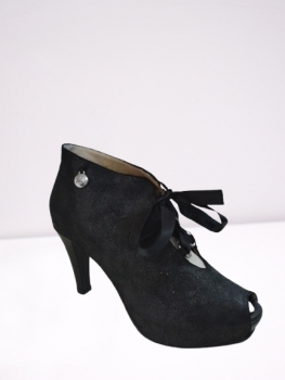 Stiletto 7Hills Pumps Schuhe Gr. 40 Schwarz