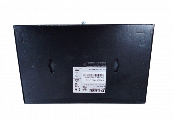 D-Link DGS-108 8 Port Gigabit Switch, inkl. Garantie Rechnung